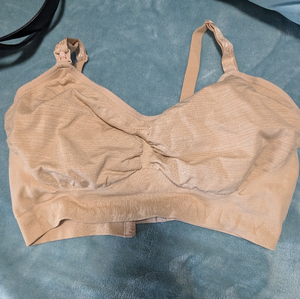 Kindred Bravely Sublime Hands-Free Pumping & Nursing Bra